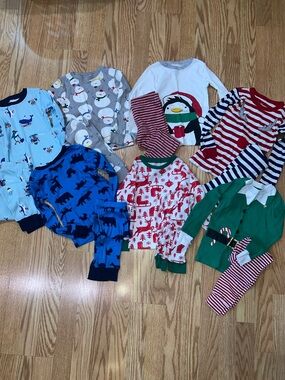 4T Winter/Christmas Holiday Pajama Bundle